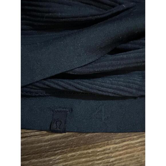 Lululemon Blue Athleisure Athletic Preppy Running Long Sleeve Shirt 4 - Picture 8 of 11